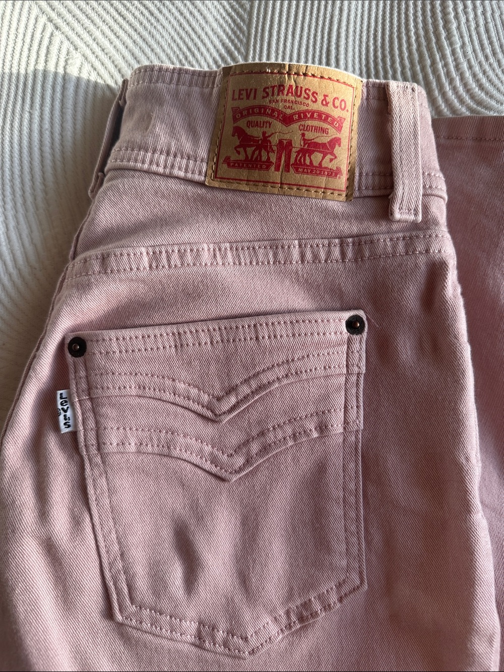 Levi's Women's Blush High-Rise Jeans